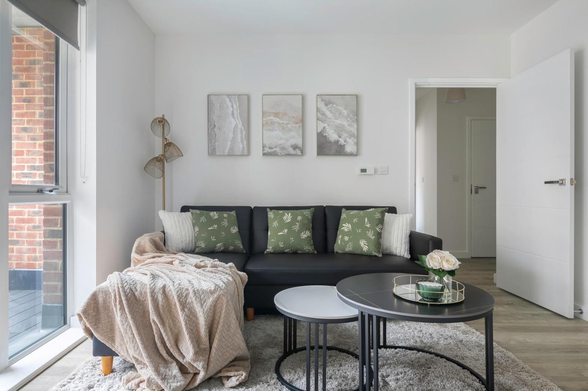 Luxury Two Bed Near The 02 Arena Holiday home *
