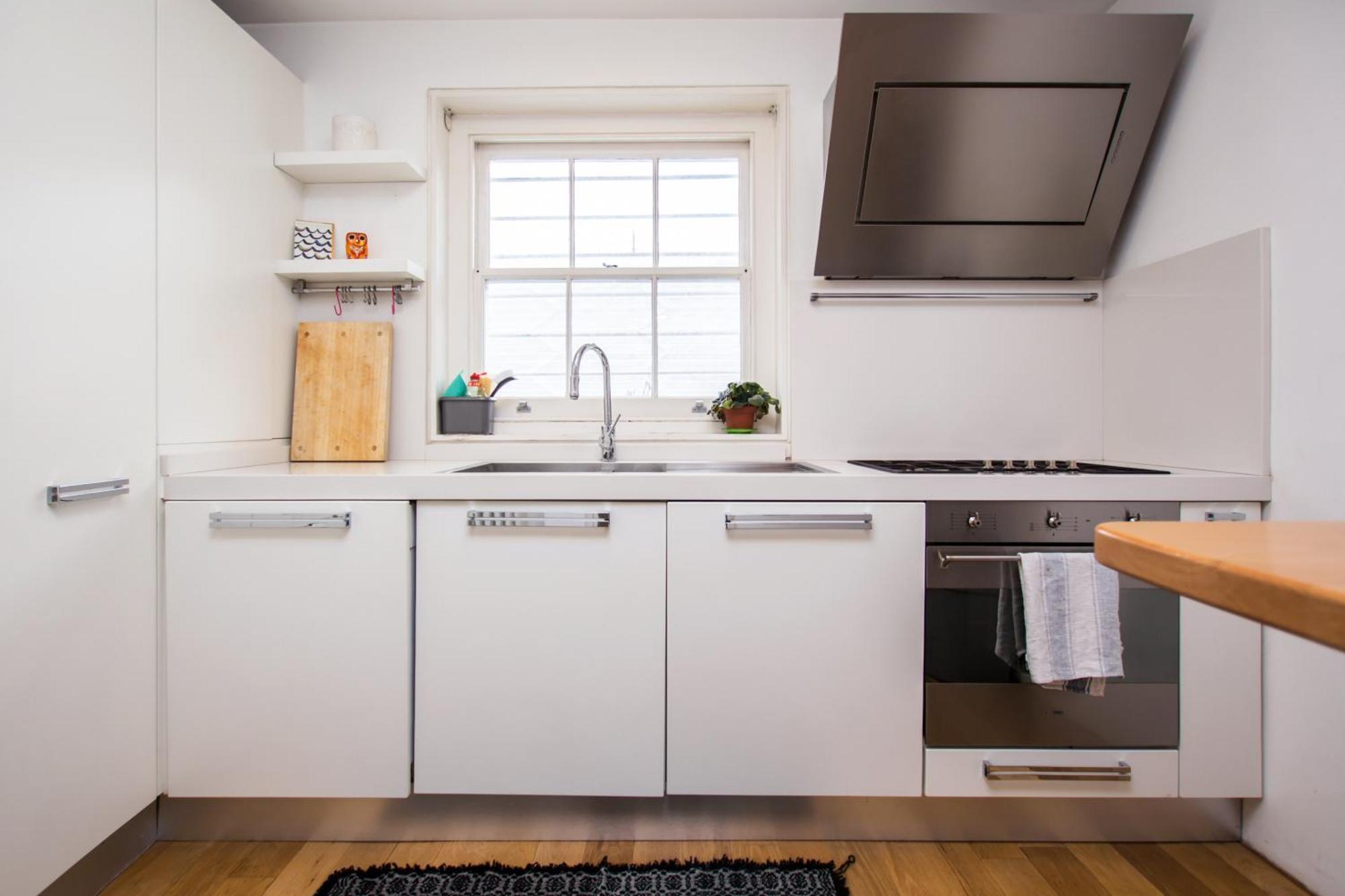 Unique Bright With Private Balcony * London