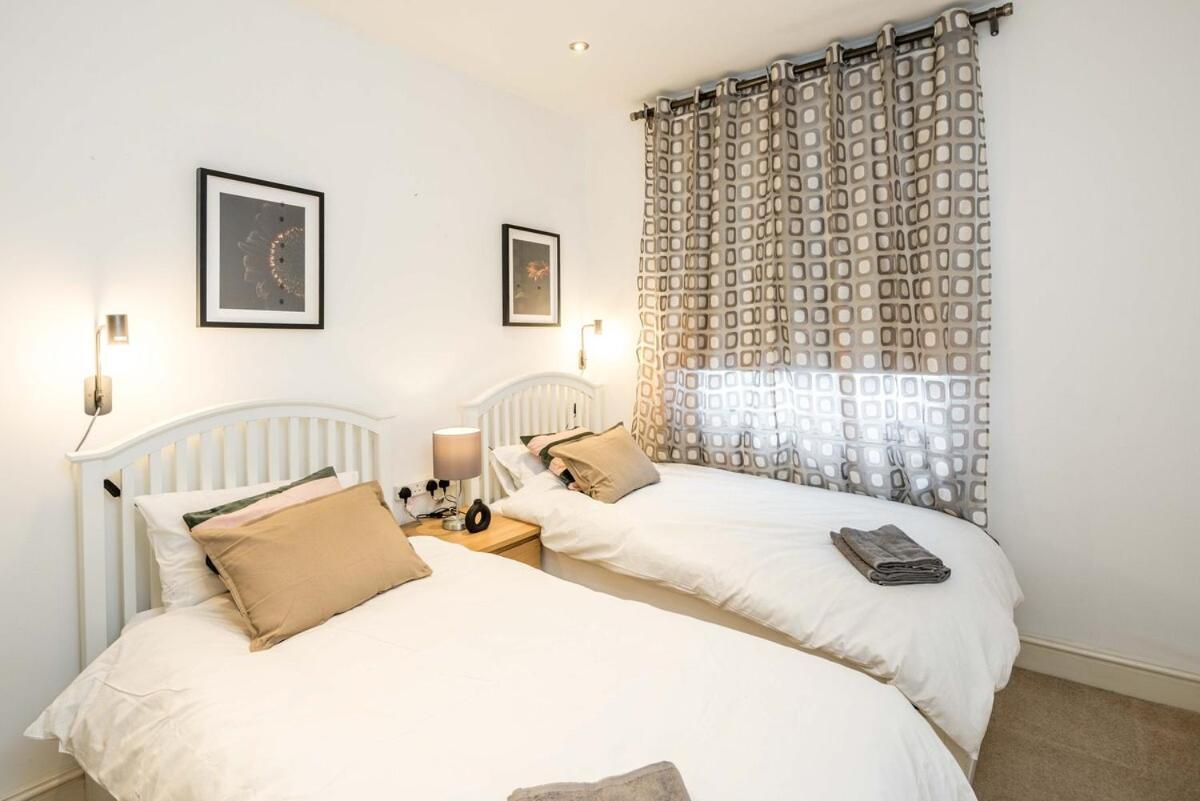 Apartment Duplex 3bd 2 Bath - Paddington!