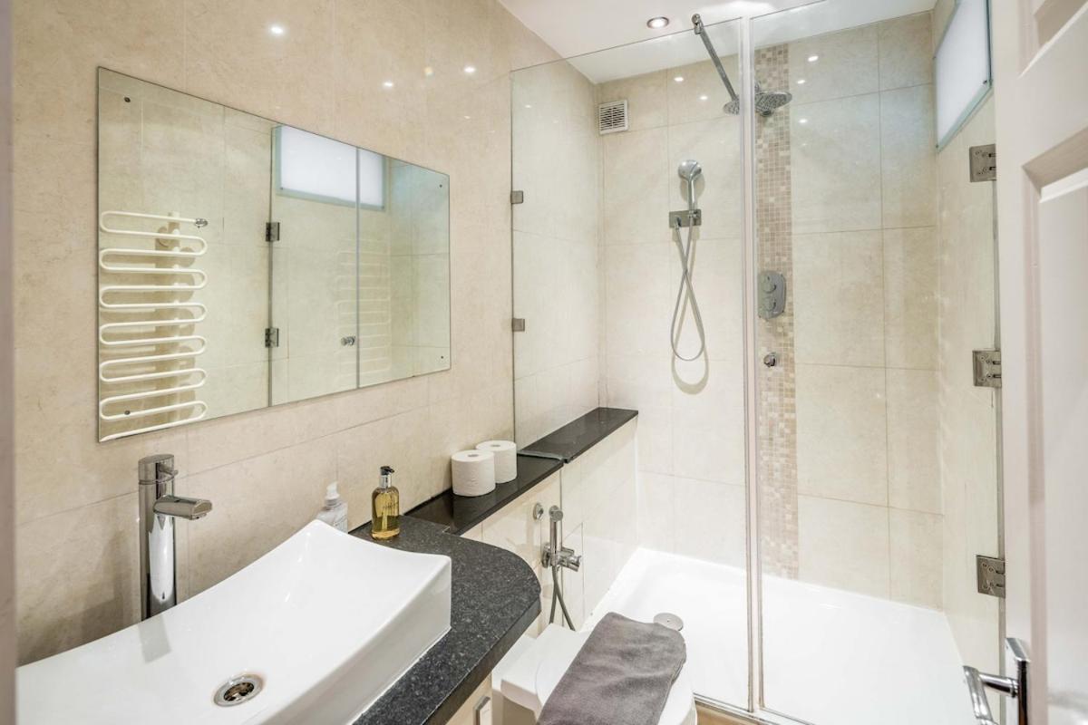 Duplex 3bd 2 Bath - Paddington! *