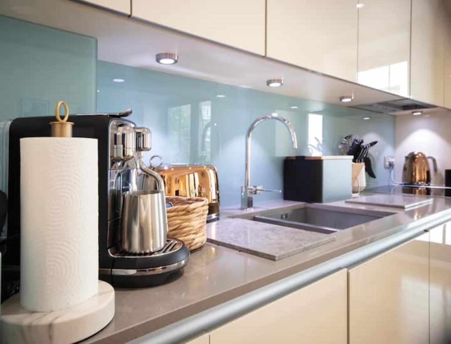 Westminster Two Bed One Bath Sleeps 5 Appartement *
