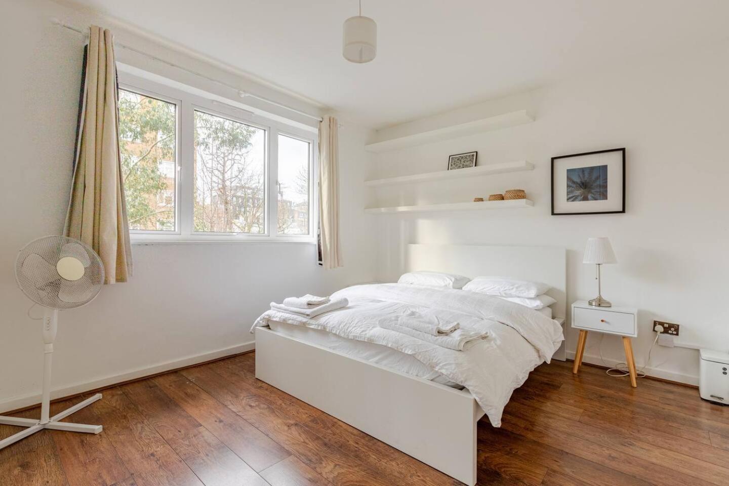 Apartment Charming 2-bed Garden Flat