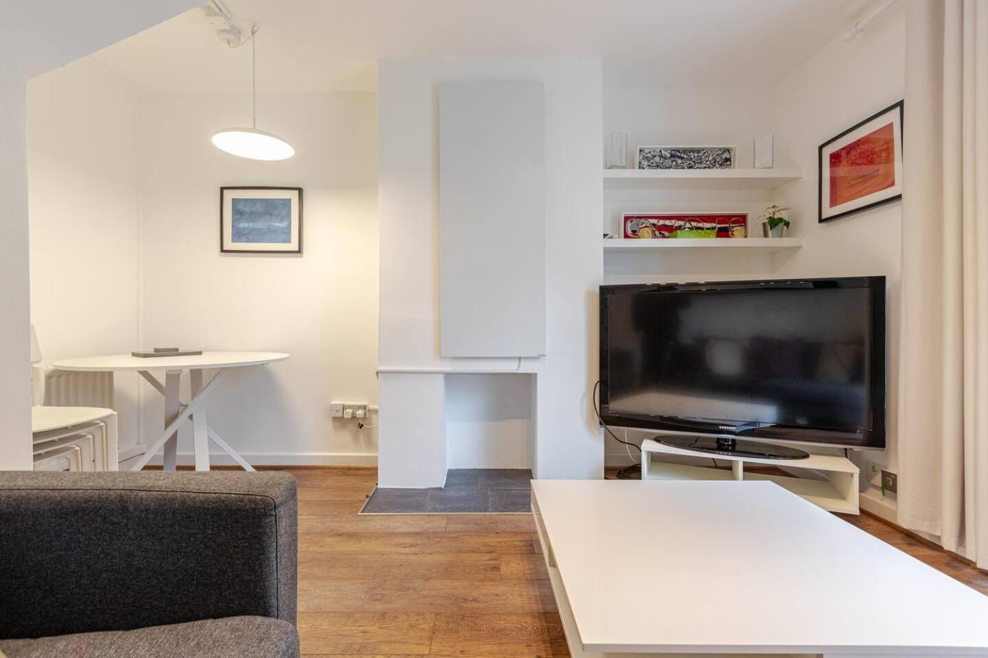 Charming 2-bed Garden Flat Apartment London