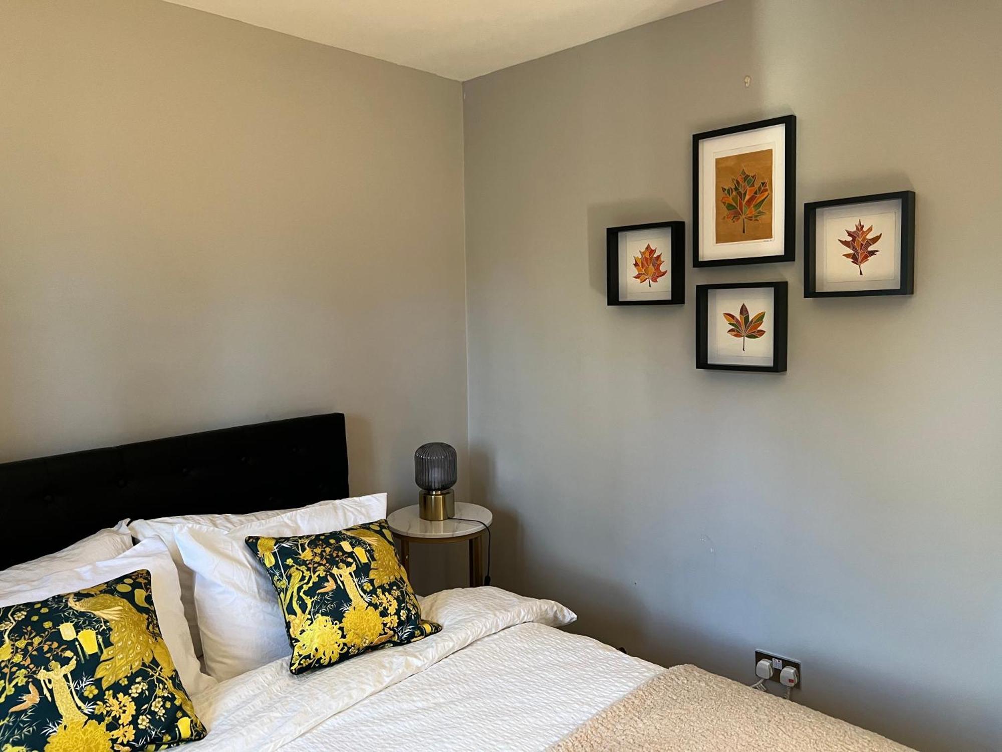 Apartment Luxurious 2 Bed 2 Bath With Parking In Blackheath,