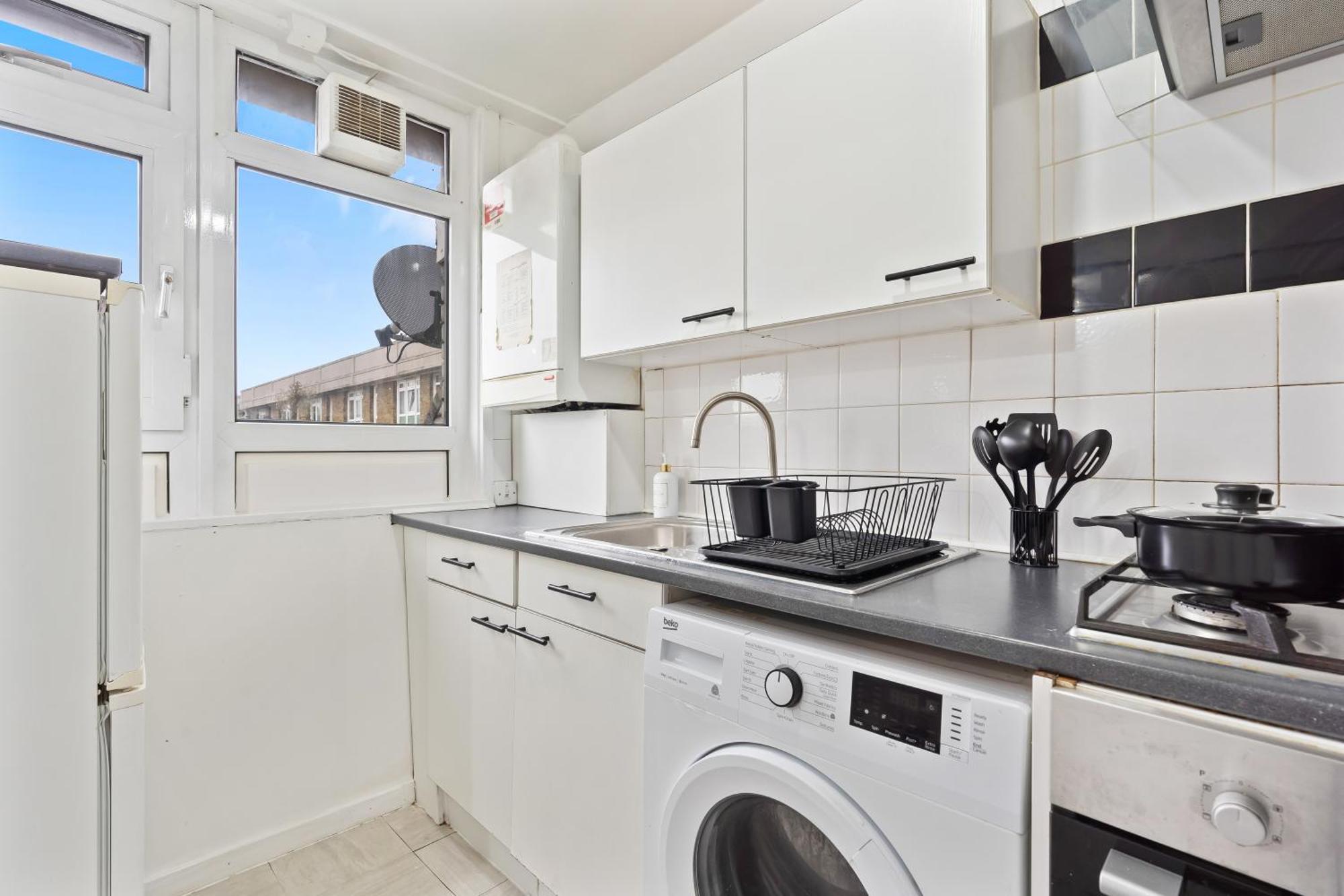 Modern 1-bedroom Stockwell 15 Mins To - Perfect Base For Exploring * London