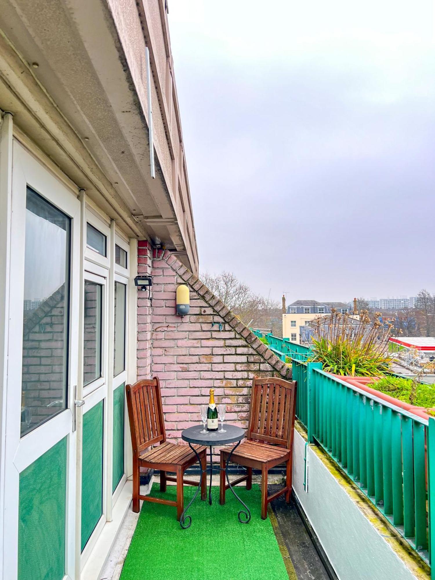 Apartment Modern 1-bedroom Stockwell 15 Mins To - Perfect Base For Exploring London