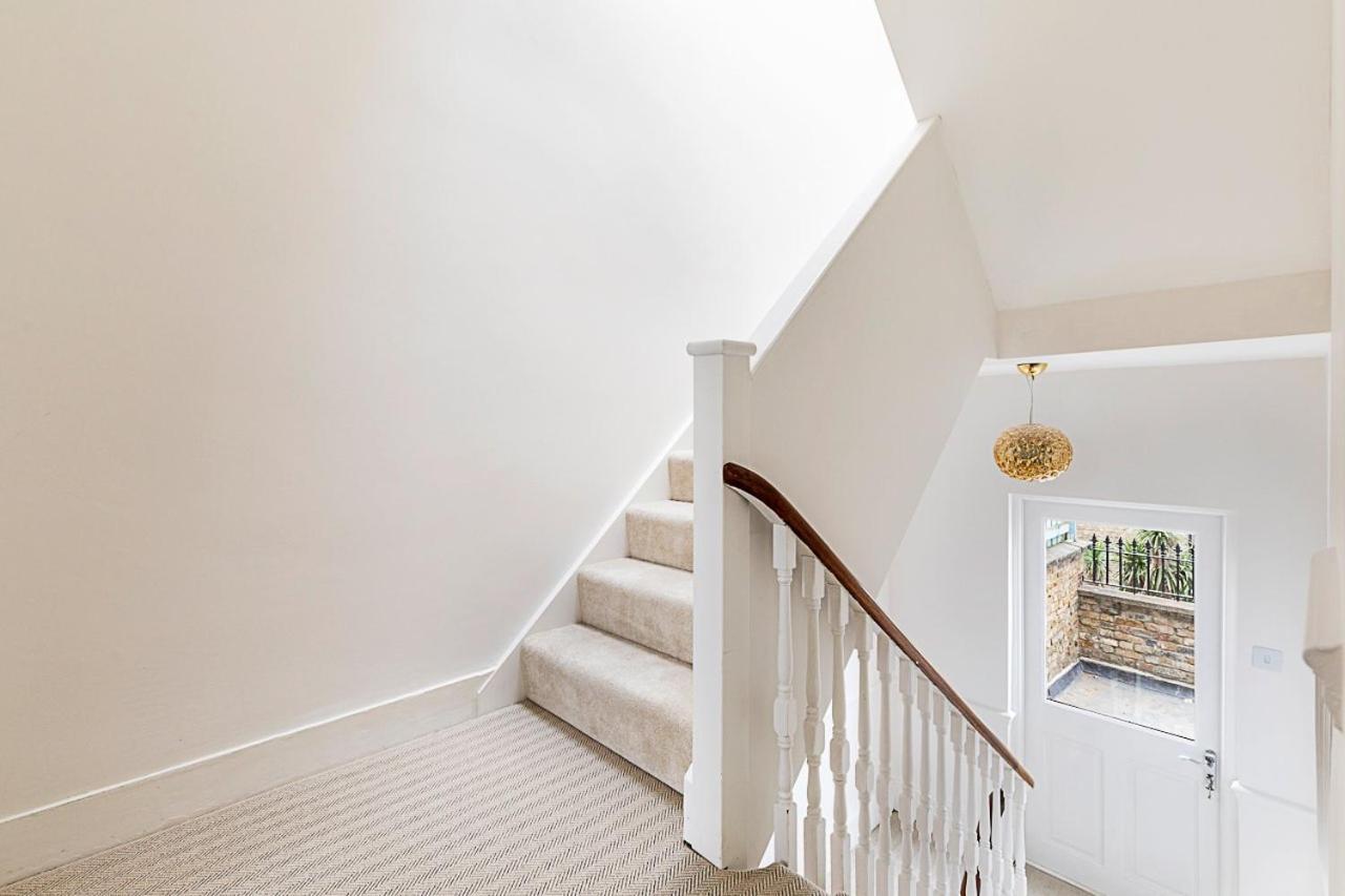 Apartment Luxury 4 Bed Fulham Townhouse With Charm *