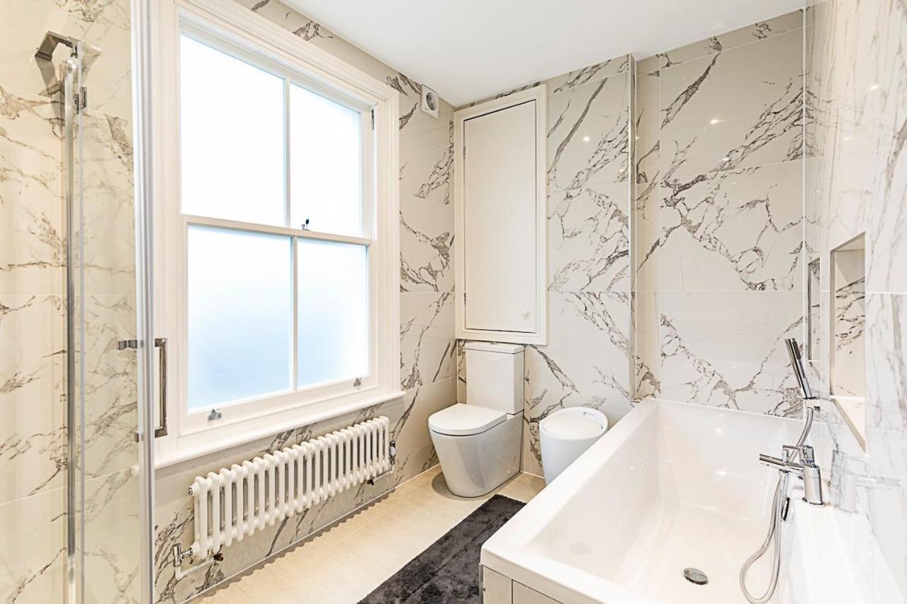 Luxury 4 Bed Fulham Townhouse With Charm Apartment London