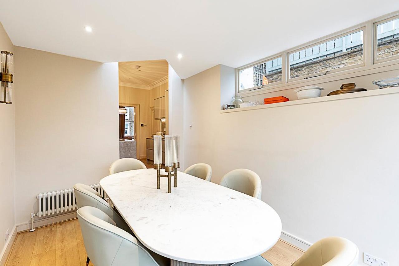 Luxury 4 Bed Fulham Townhouse With Charm London