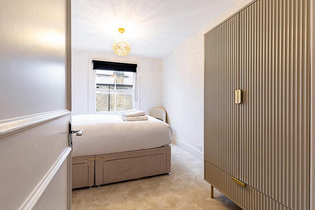 Apartment Luxury 4 Bed Fulham Townhouse With Charm London