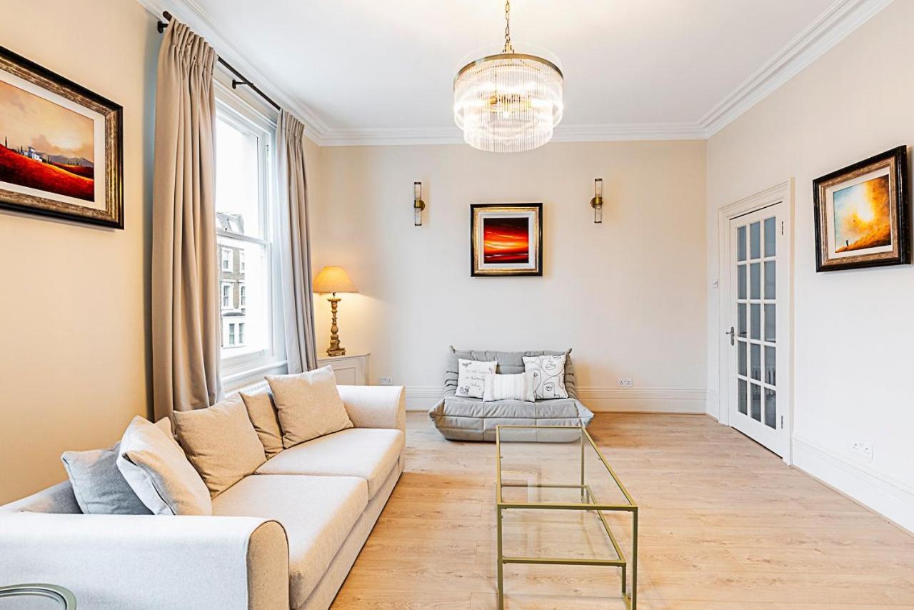 Luxury 4 Bed Fulham Townhouse With Charm * London