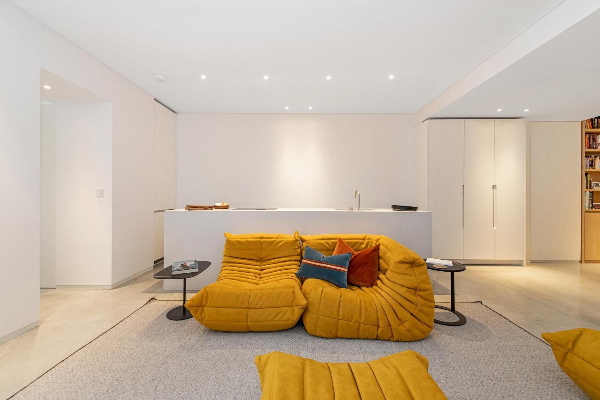 Notting Hill 2br-2ba Private Garden Retreat *