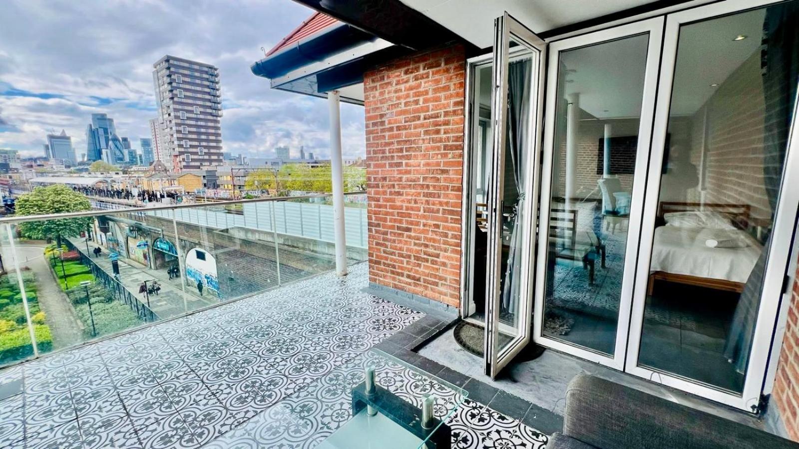 Ar7 Sunset Luxurious In Zone-1 Including One Family Twin With Its Own Stunning Private Terrace * London