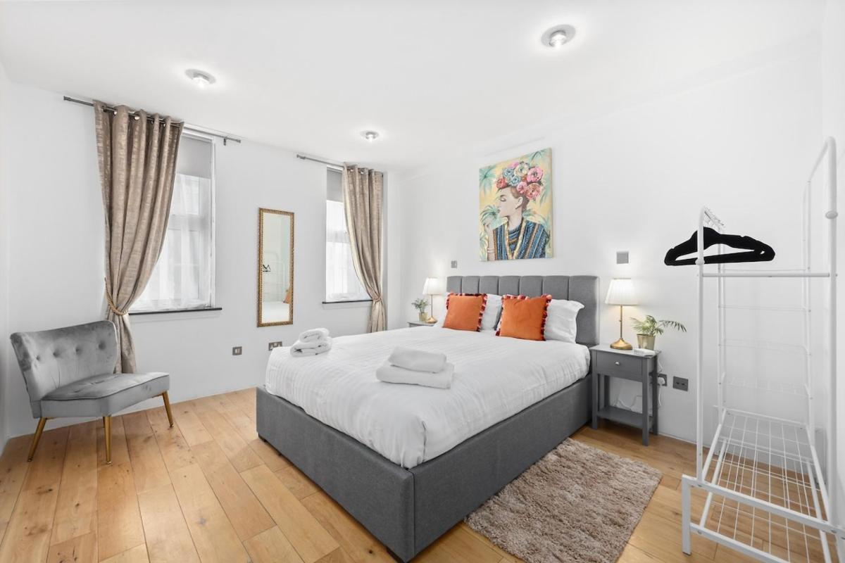 Sale Marble Arch - Sleeps 8 - Amazing Location Apartment London