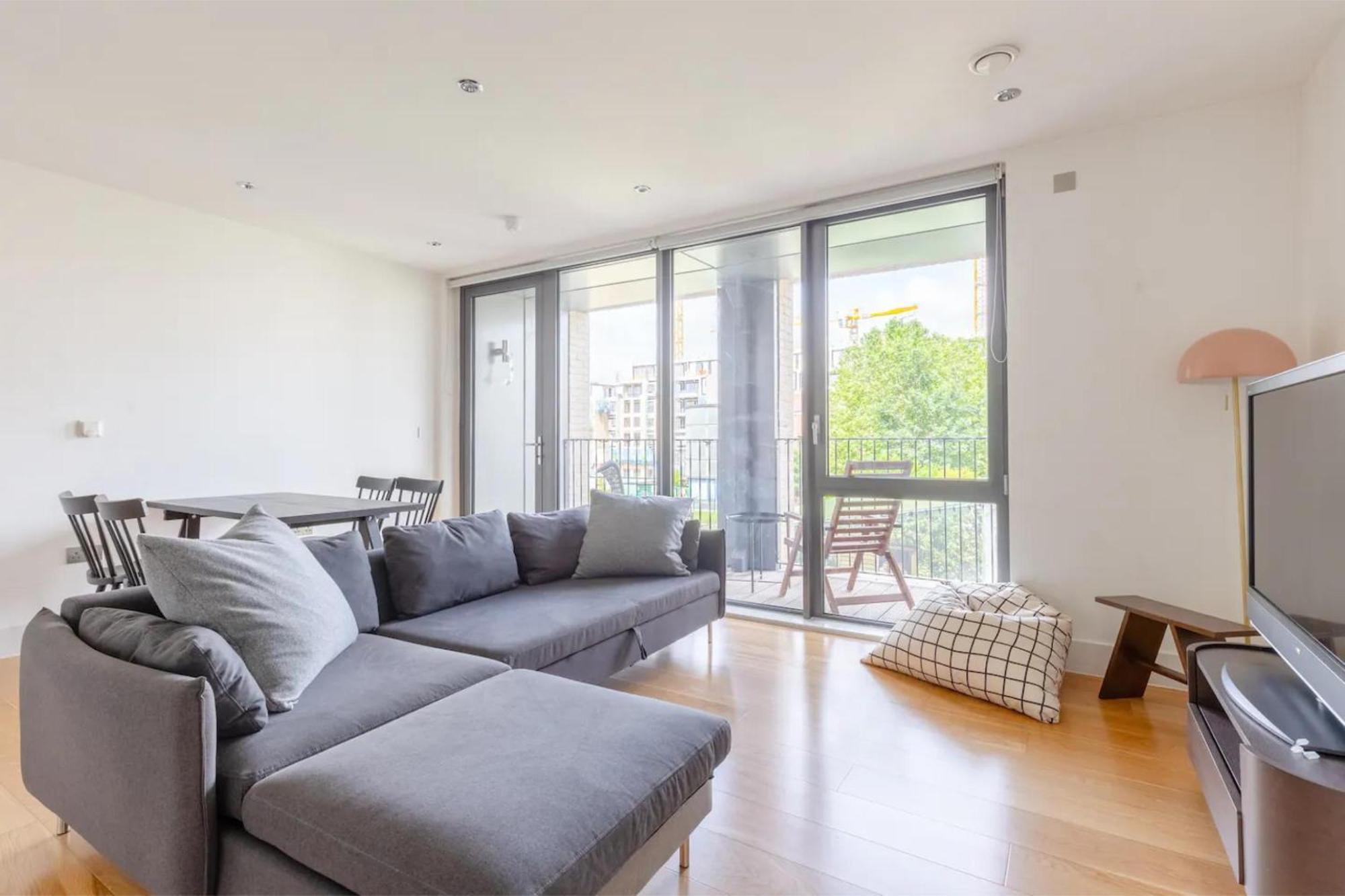Stylish 2bd Near Notting Hill Apartment London