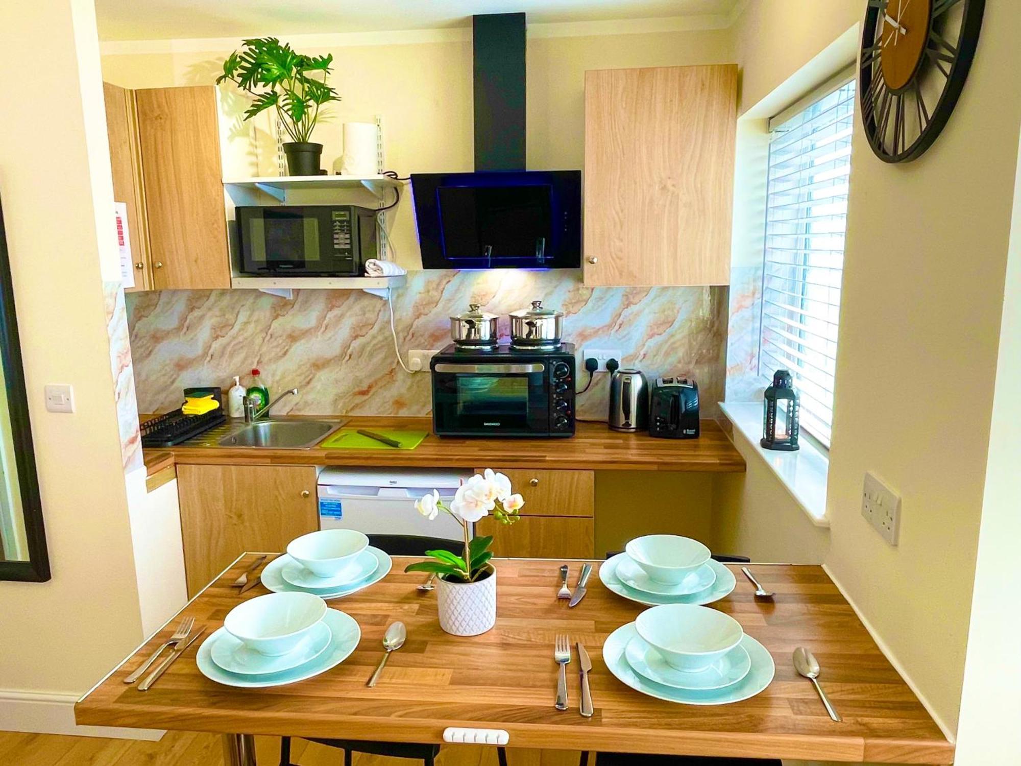1b-sleeps4-freeparking-pets-wifi-london Apartment *