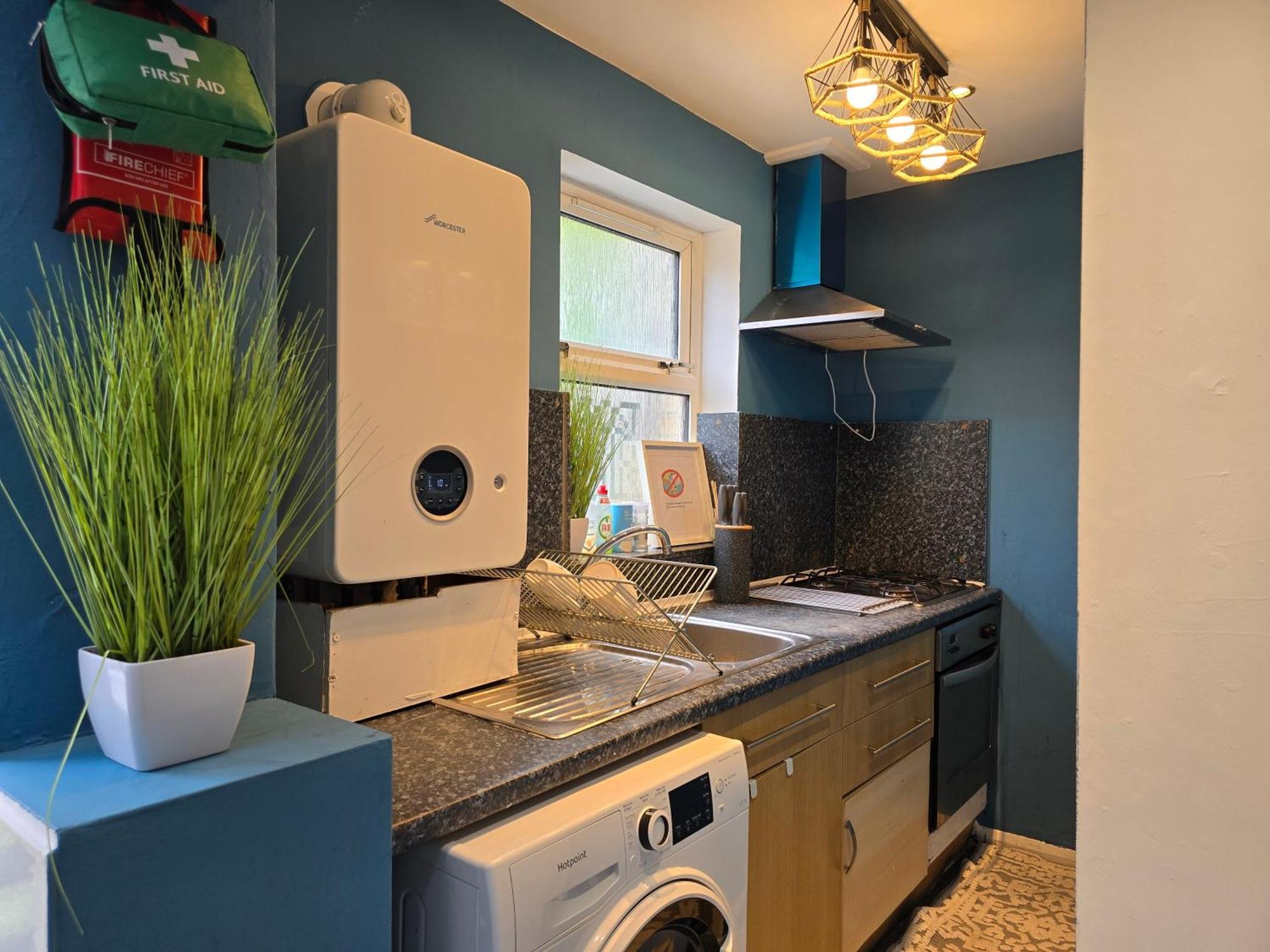 Cozy 4 Bedroom House In The Heart Of Brixton London