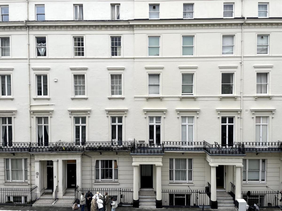 One Bedroom Flat In Paddington Apartment *