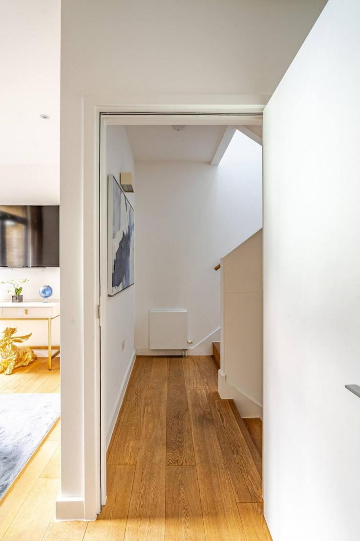 Private Luxury Baker Street - Sleeps 6