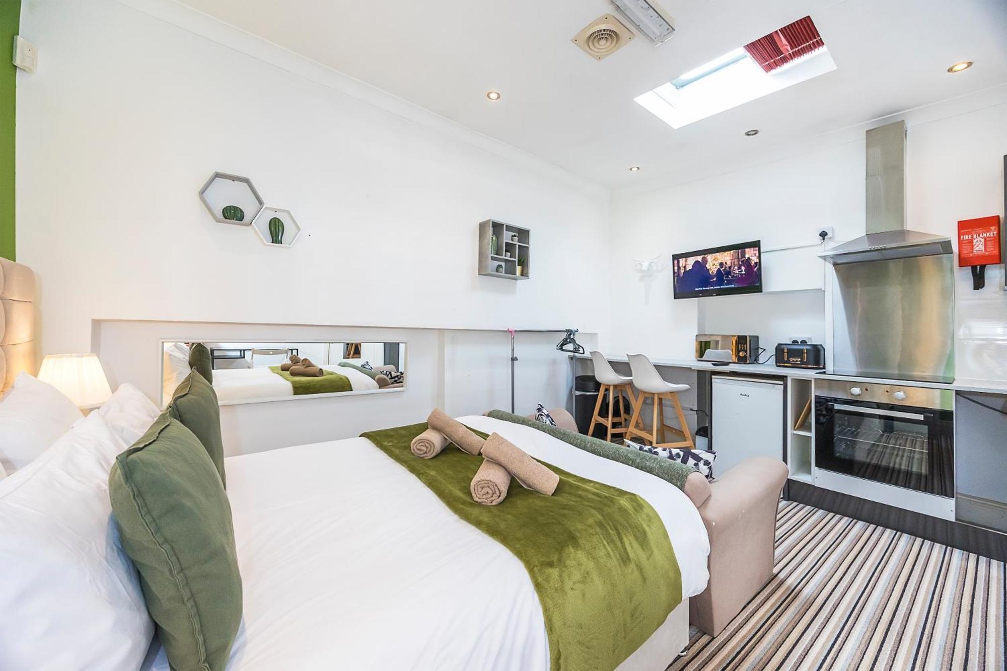 Verv Islington 5*