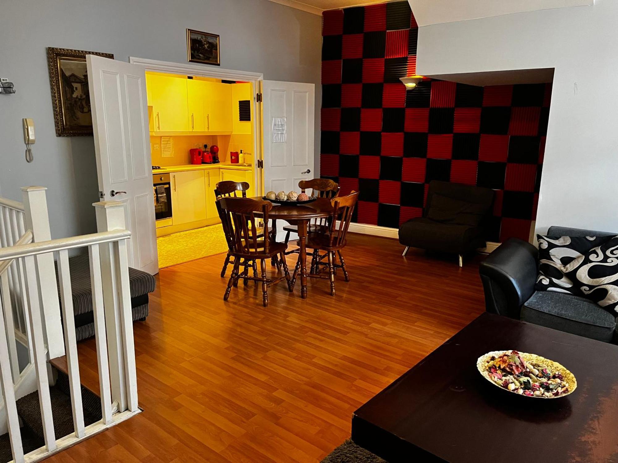 Keysan House London