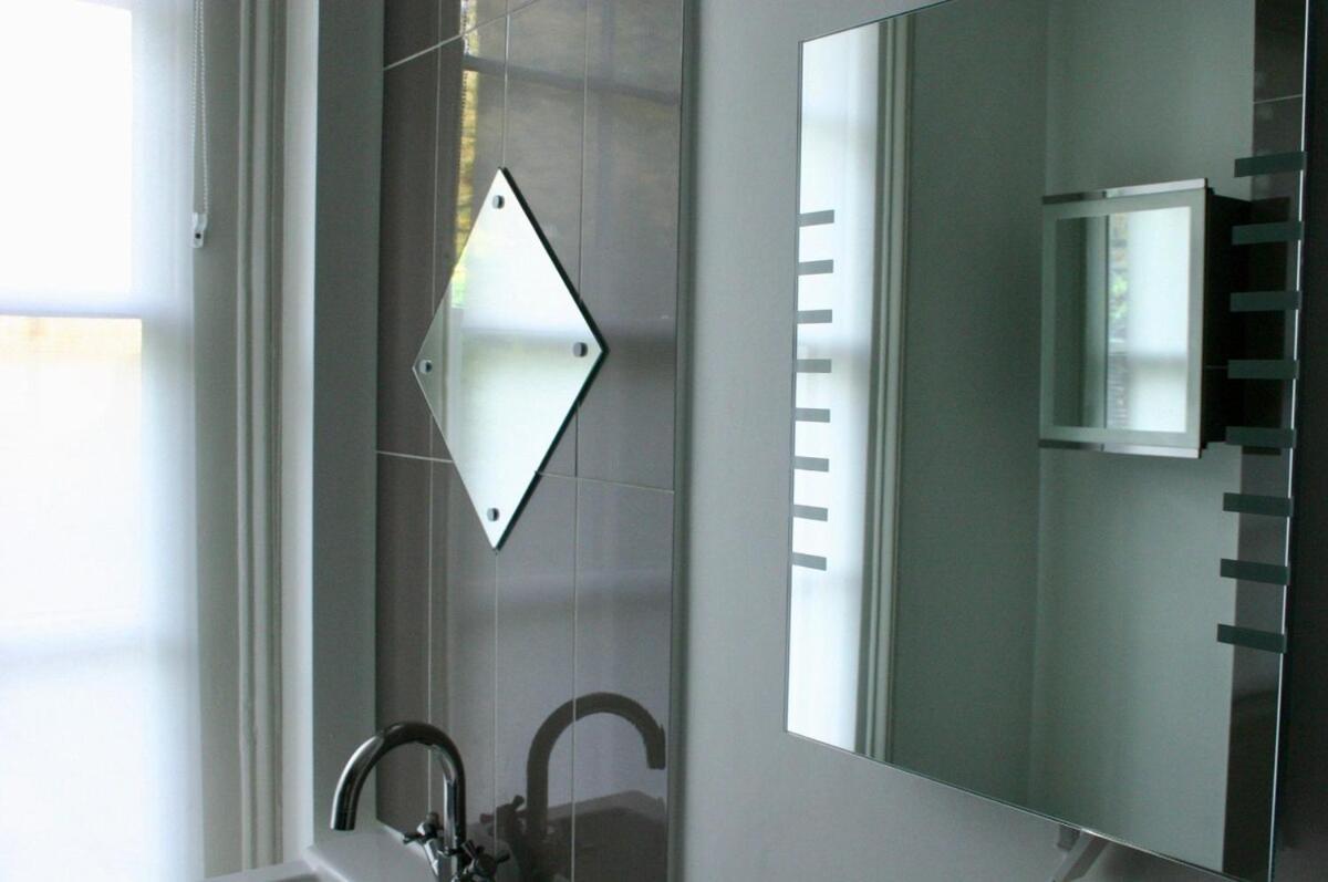 The Camden Chic Townhouse - Accommodates 14 Guests Apartment