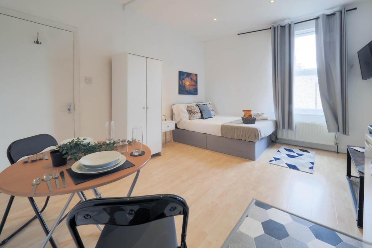 Apartment S4 Cozy Full Modern In Kilburn With Kitchen *