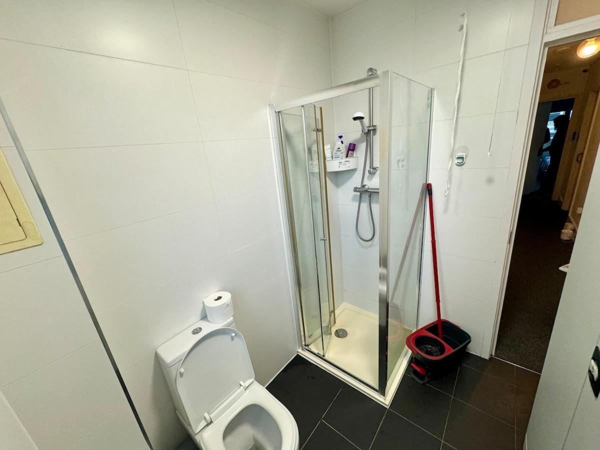 Euston Station Flat2 London