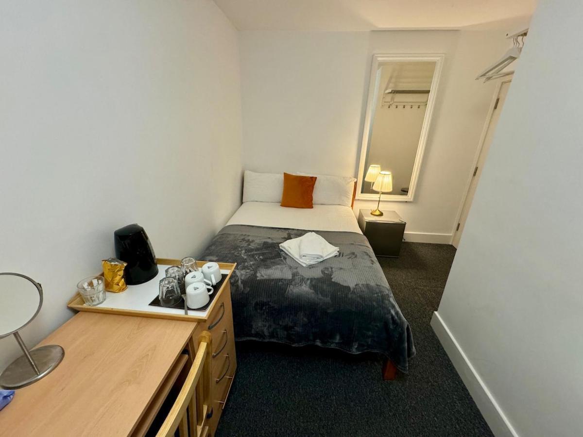 Apartment Euston Station Flat2 *