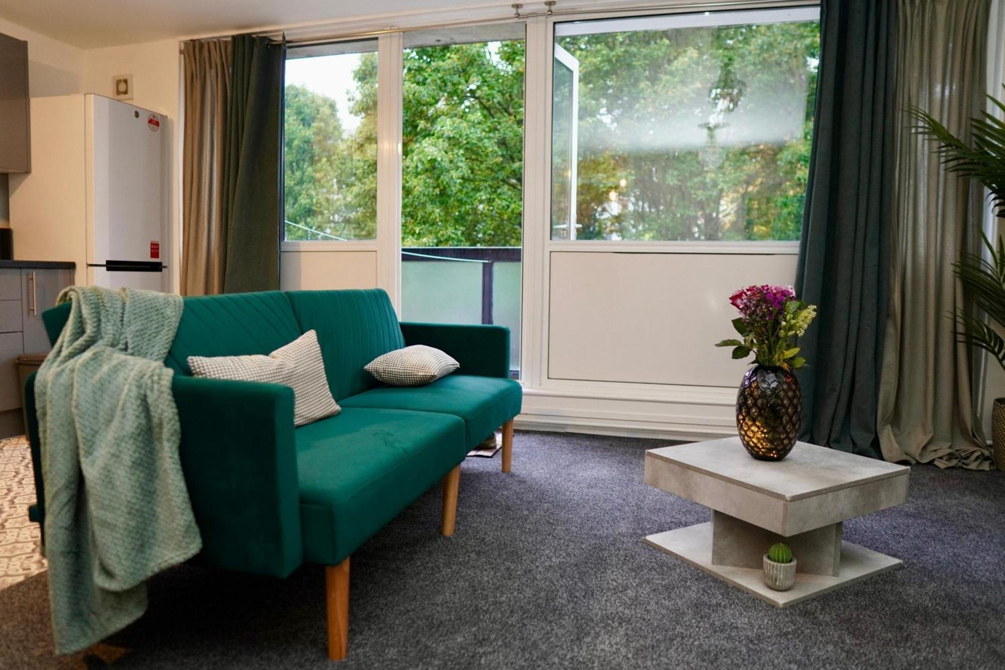 1br Balcony Cityview Office Ws98 Londen