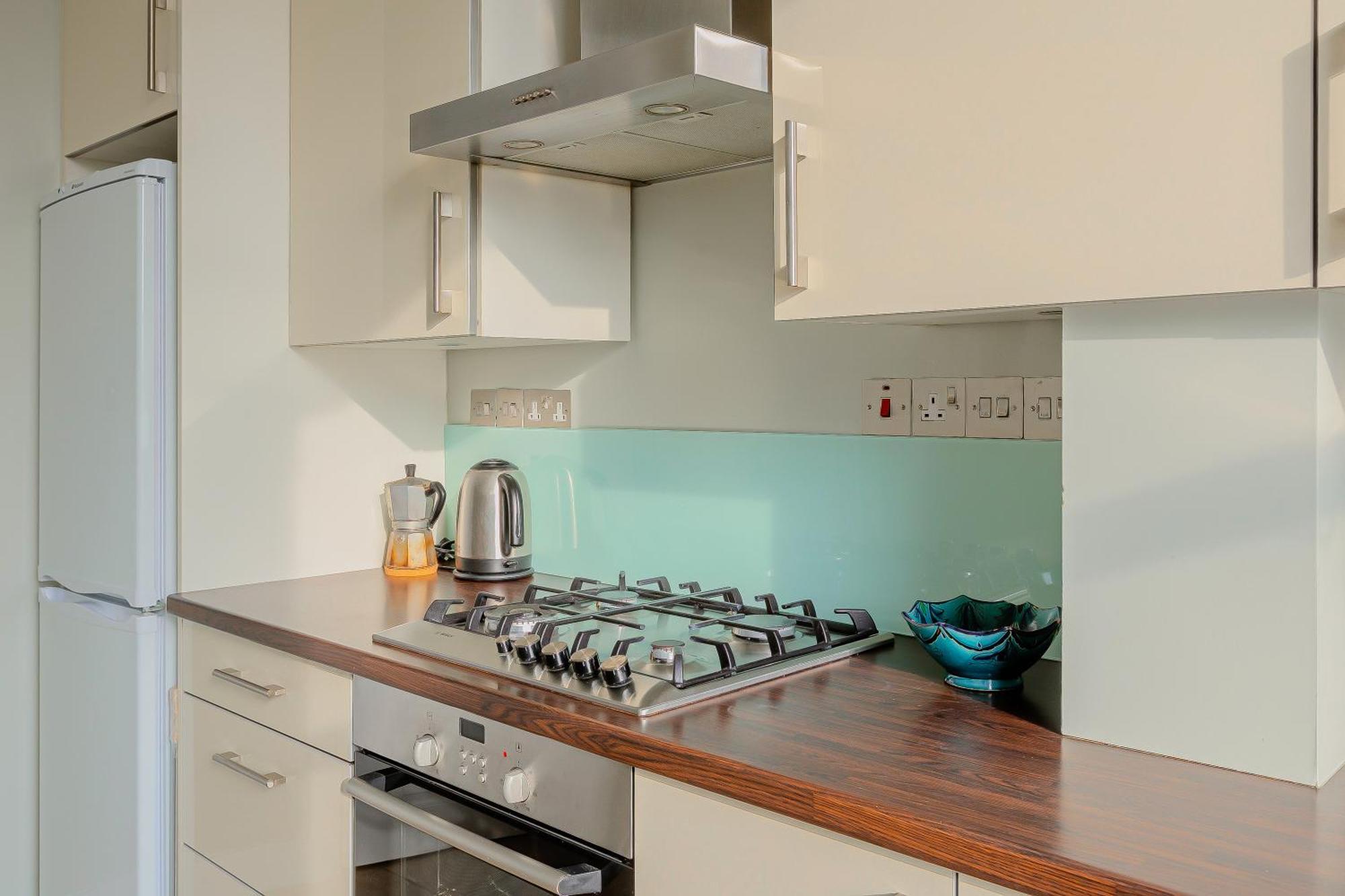 New Listing! Bright 1br, Heart Of Notting Hill London
