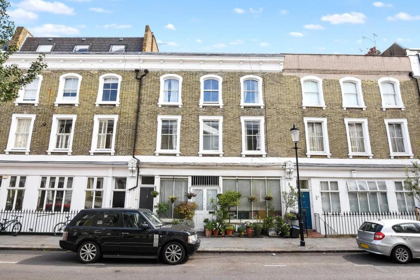 Niru Experience Chelsea Oasis With Courtyard Appartement