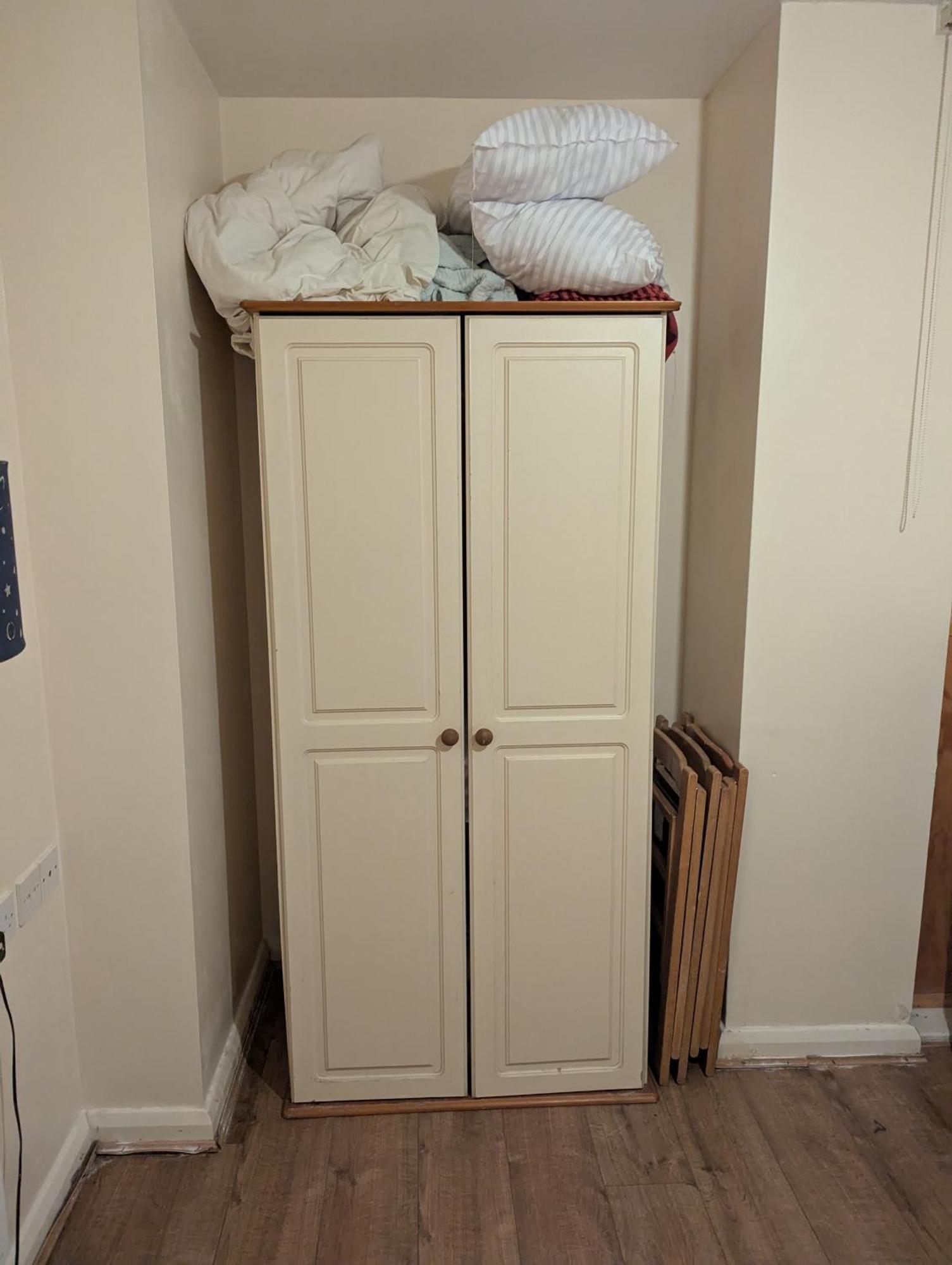 49 Donnington Court * London