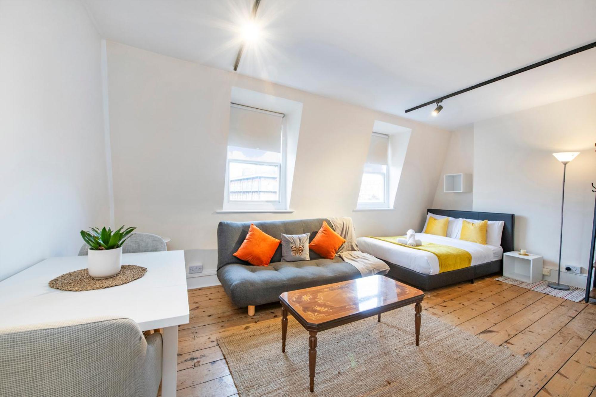 Modern Cosy Serviced 5 Min To Angel Station, 02 Academy Islington, Kings Cross Station, Free Wifi, Tea, Coffee London