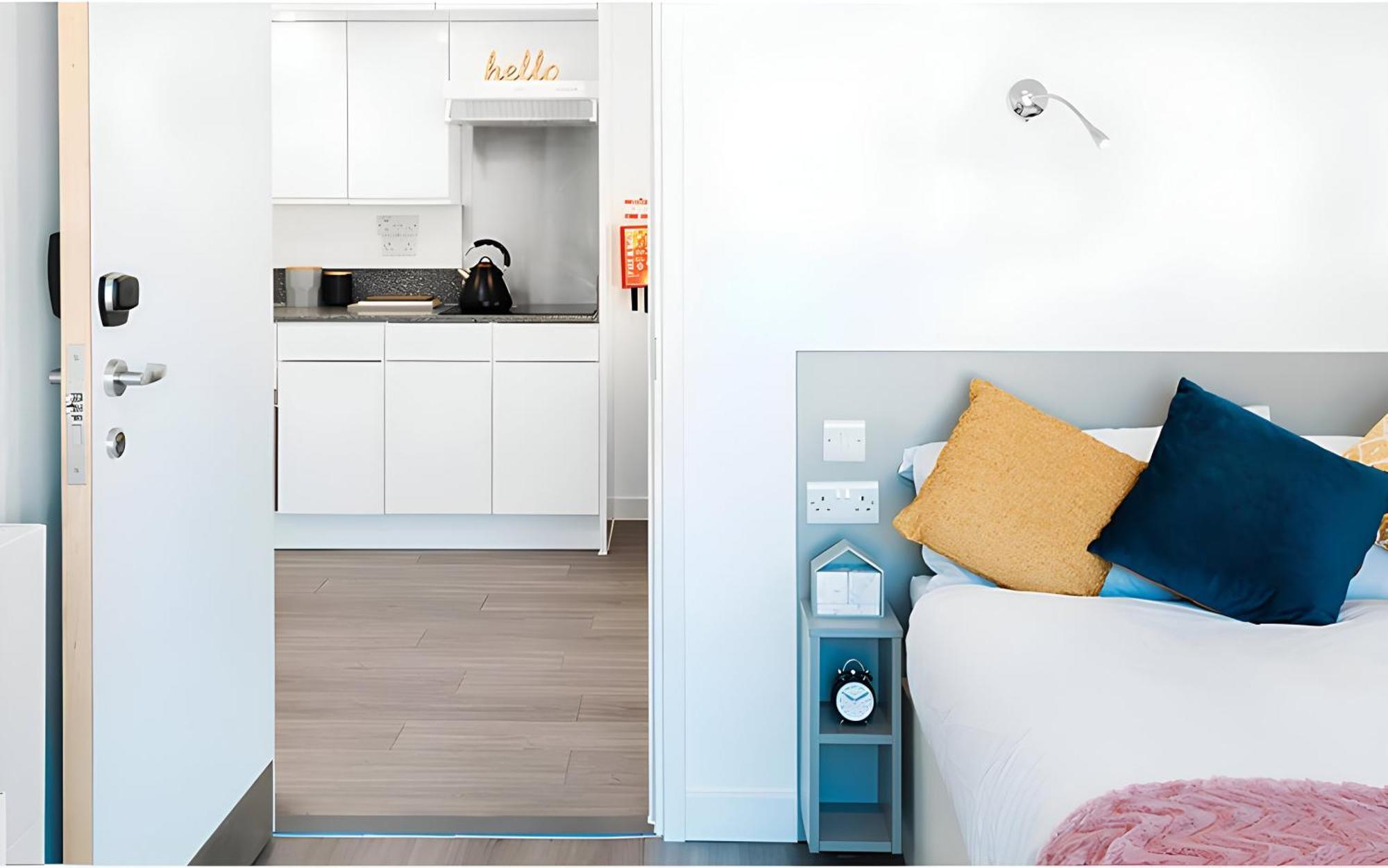 Chapter Lewisham Student Only, Cozy Budget With Shared Washroom Leilighet