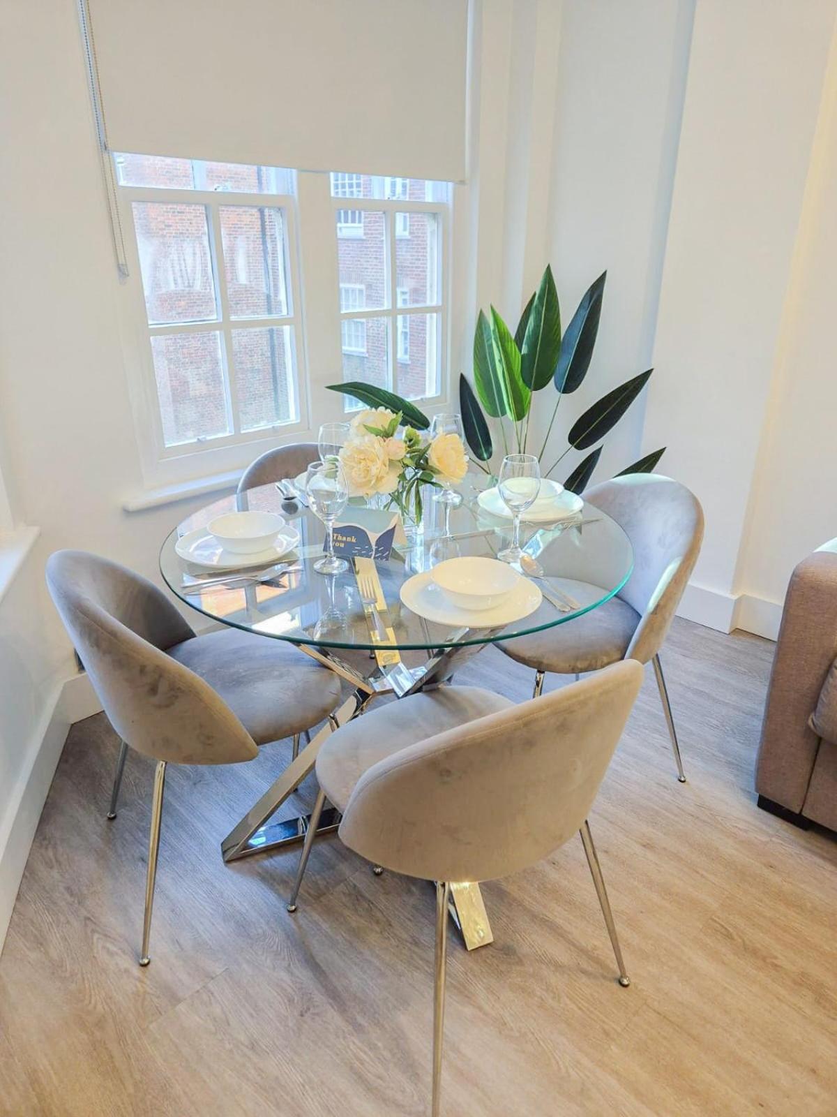 Gorgeous 2 Bedroom Flat Marylebone Edgware Road *
