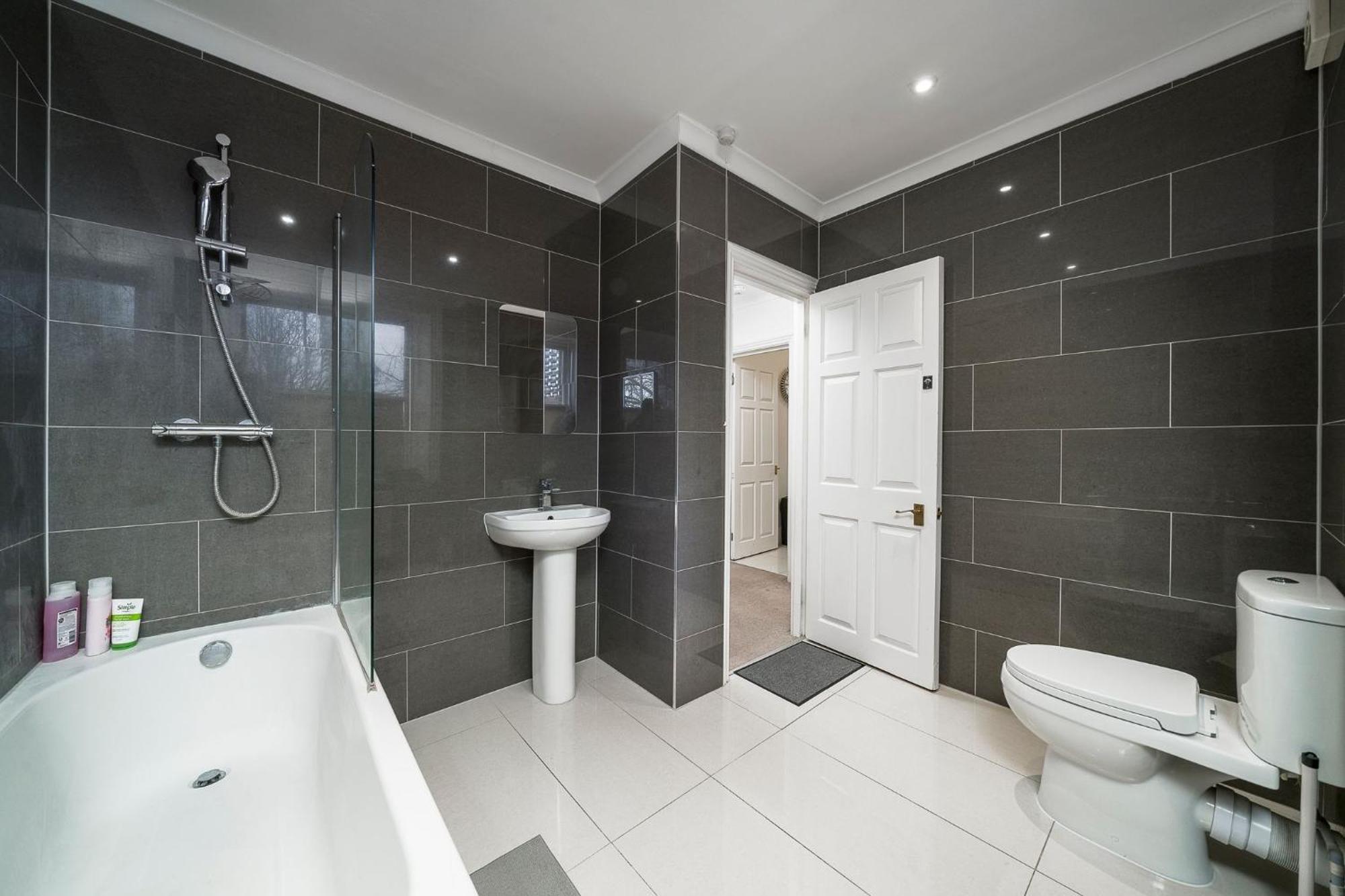 Luxury 2bed By 02 Arena Excel With Free Parking Apartment *