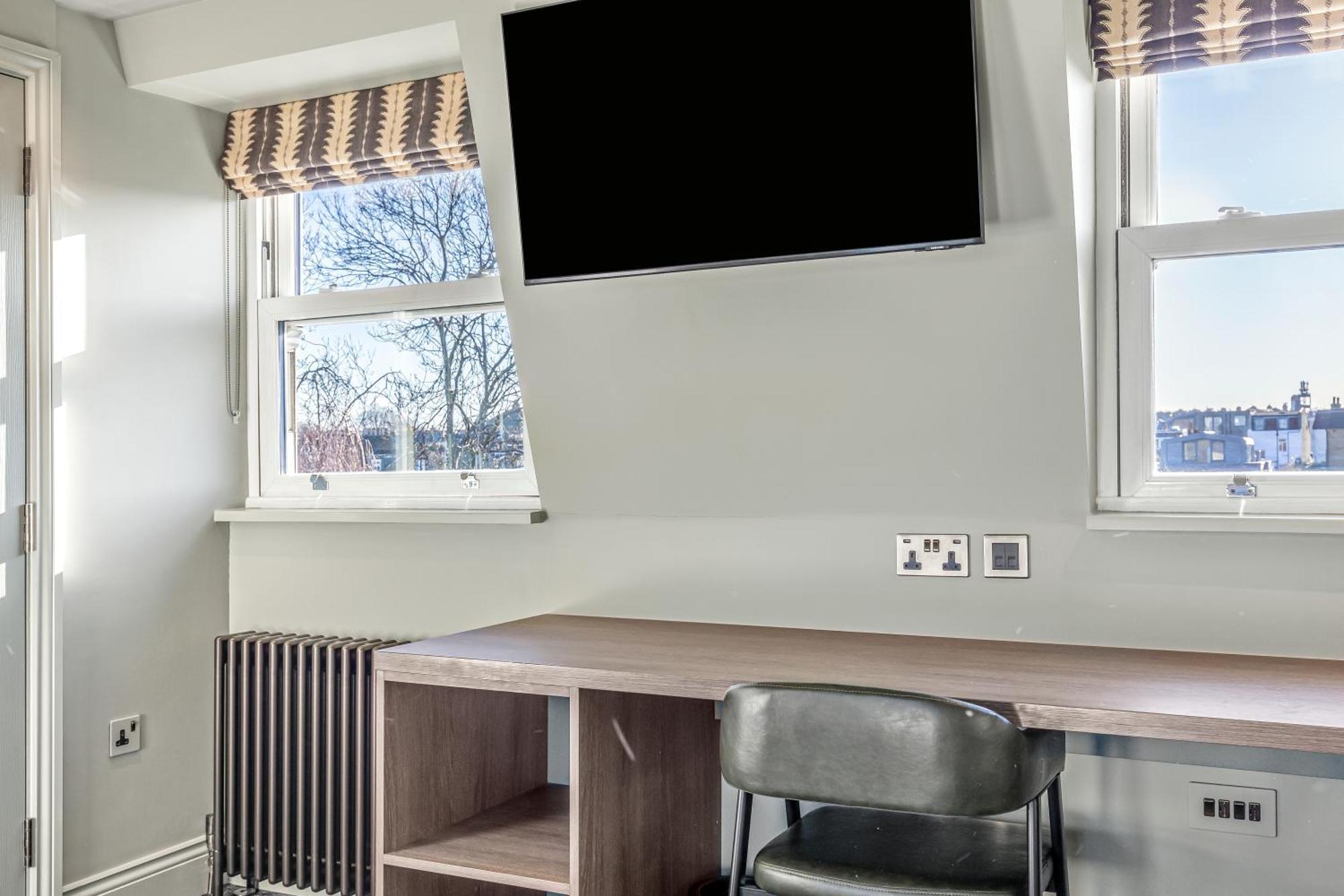 Clapham Guest house London