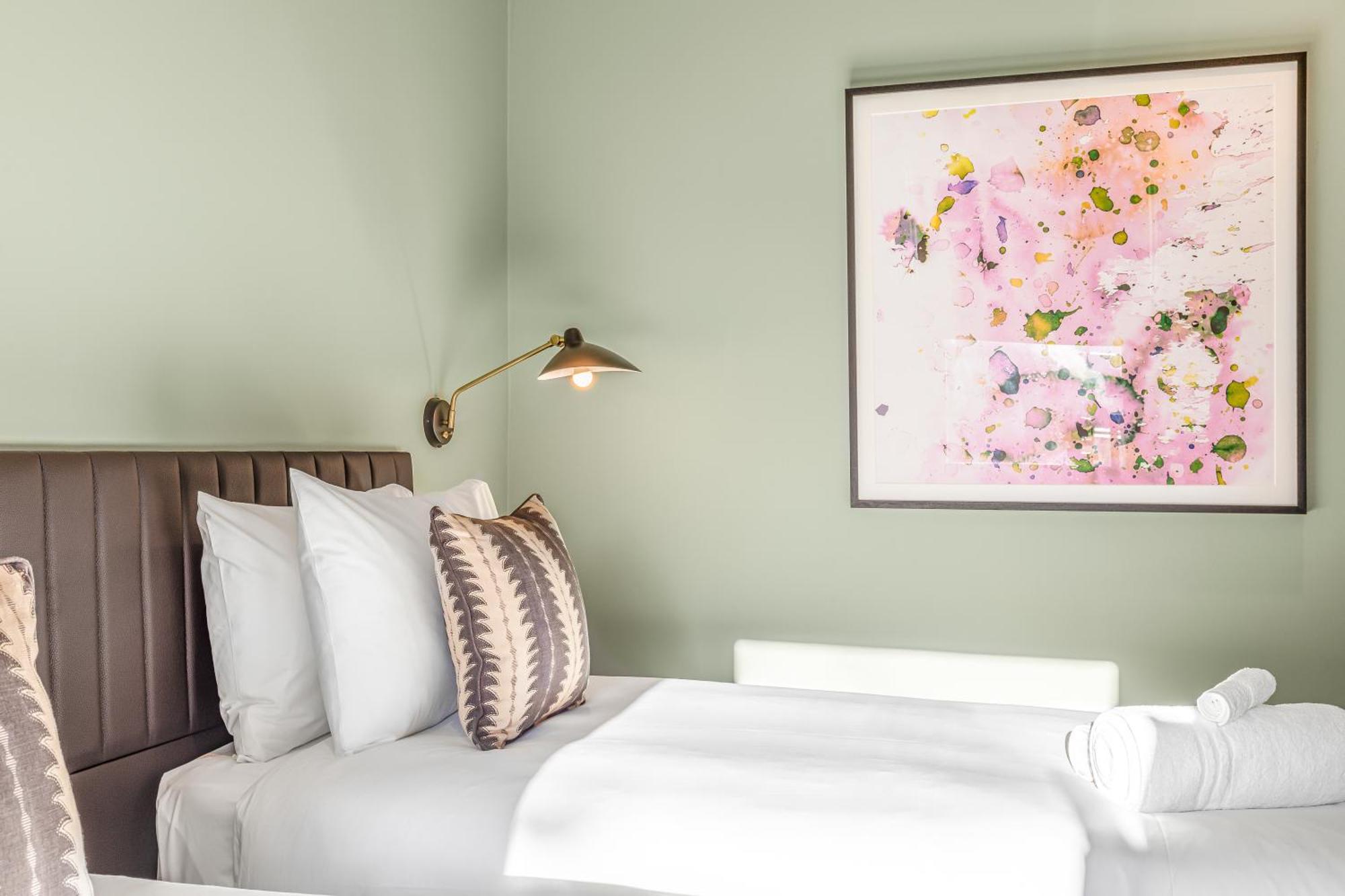 Clapham Guest house