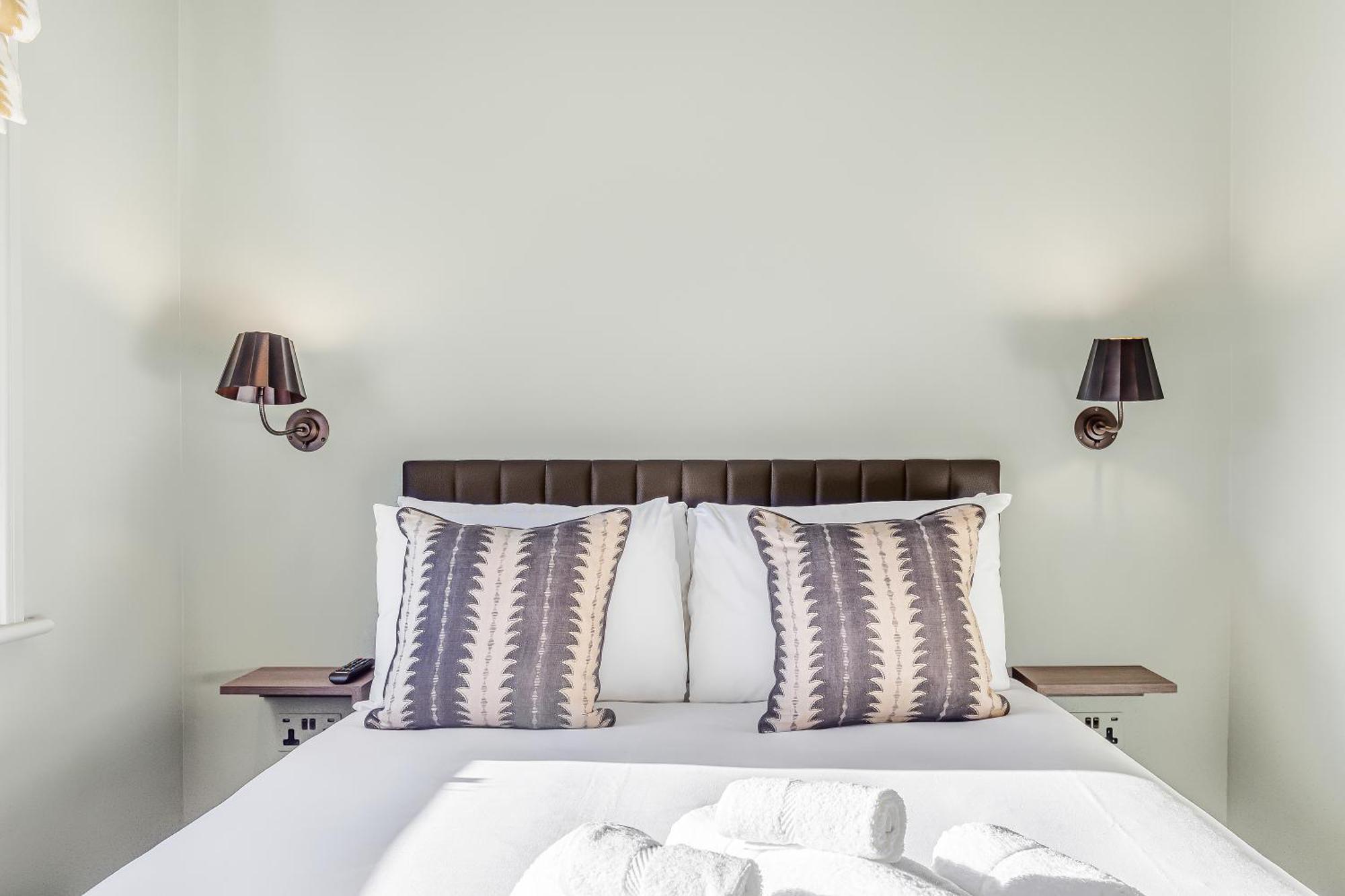 Clapham Guest house London