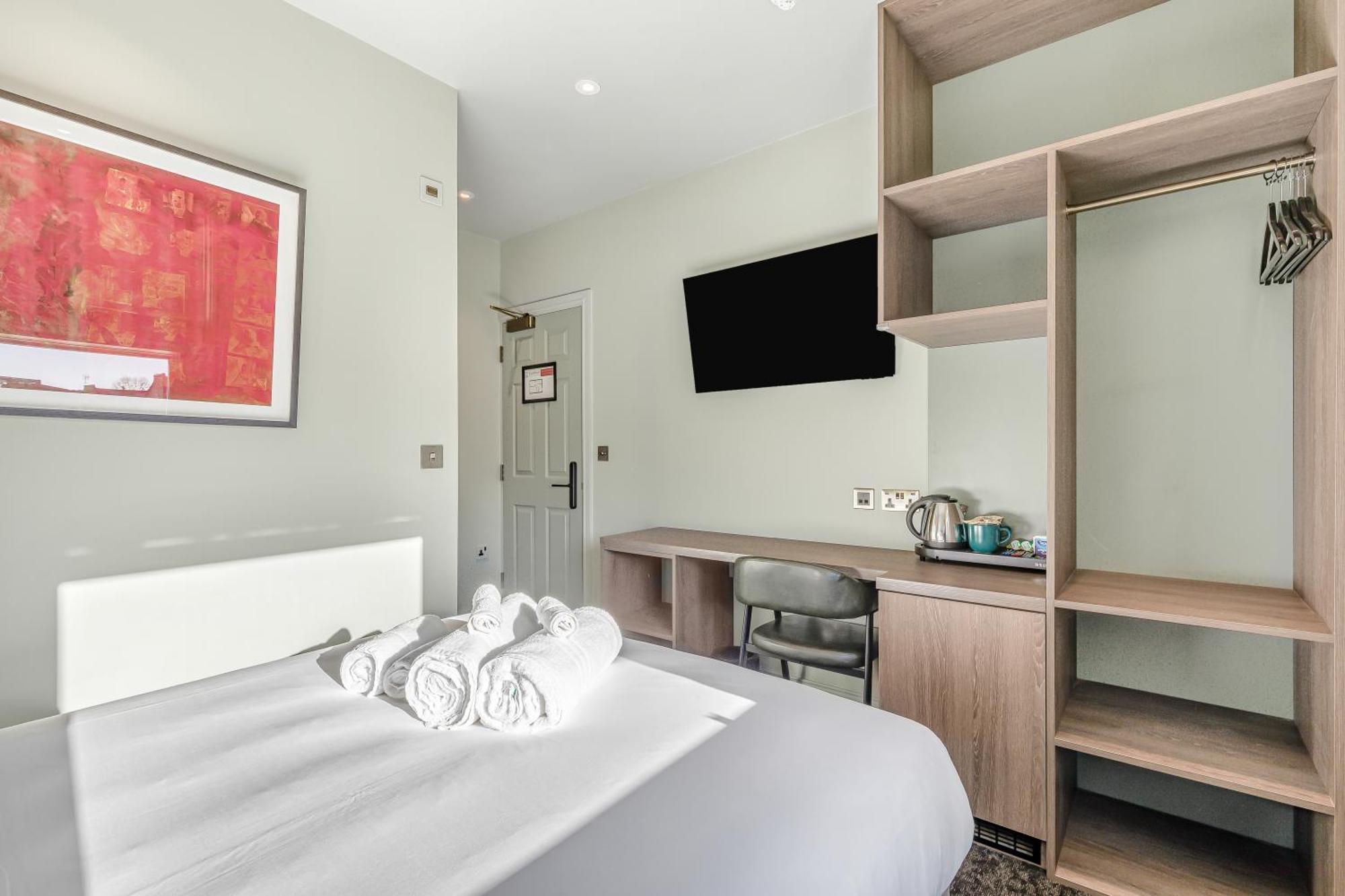 Clapham 4* London