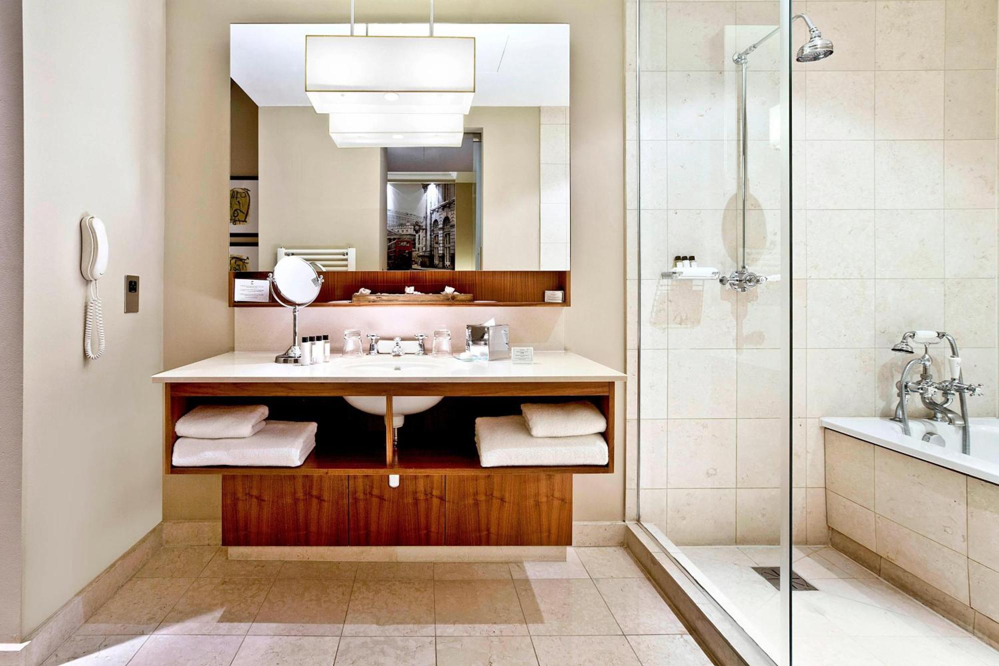 Threadneedles, Autograph Collection Hotel 5*