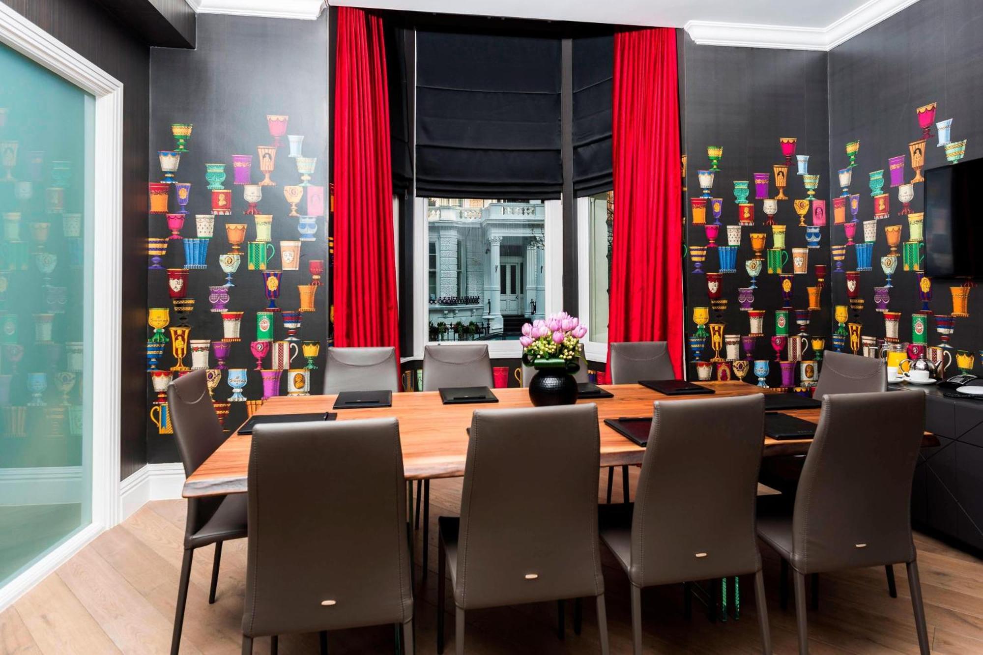Xenia - Autograph Collection 4* London