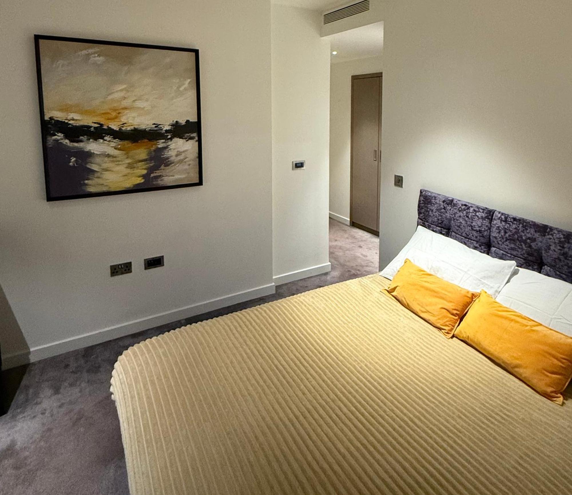 Appartement Luxury Modern 2 Bed Flat With Balcony And View - Canary Wharf Center Londen