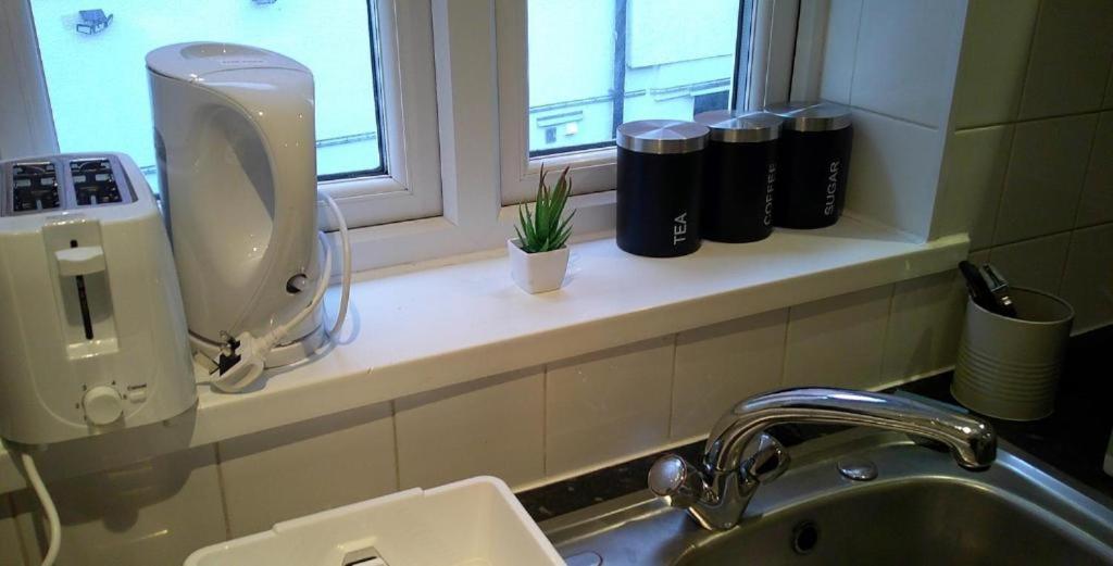 Apartamento Stylish & Cozy 1 Bed In The Heart Of Shepherd Bush