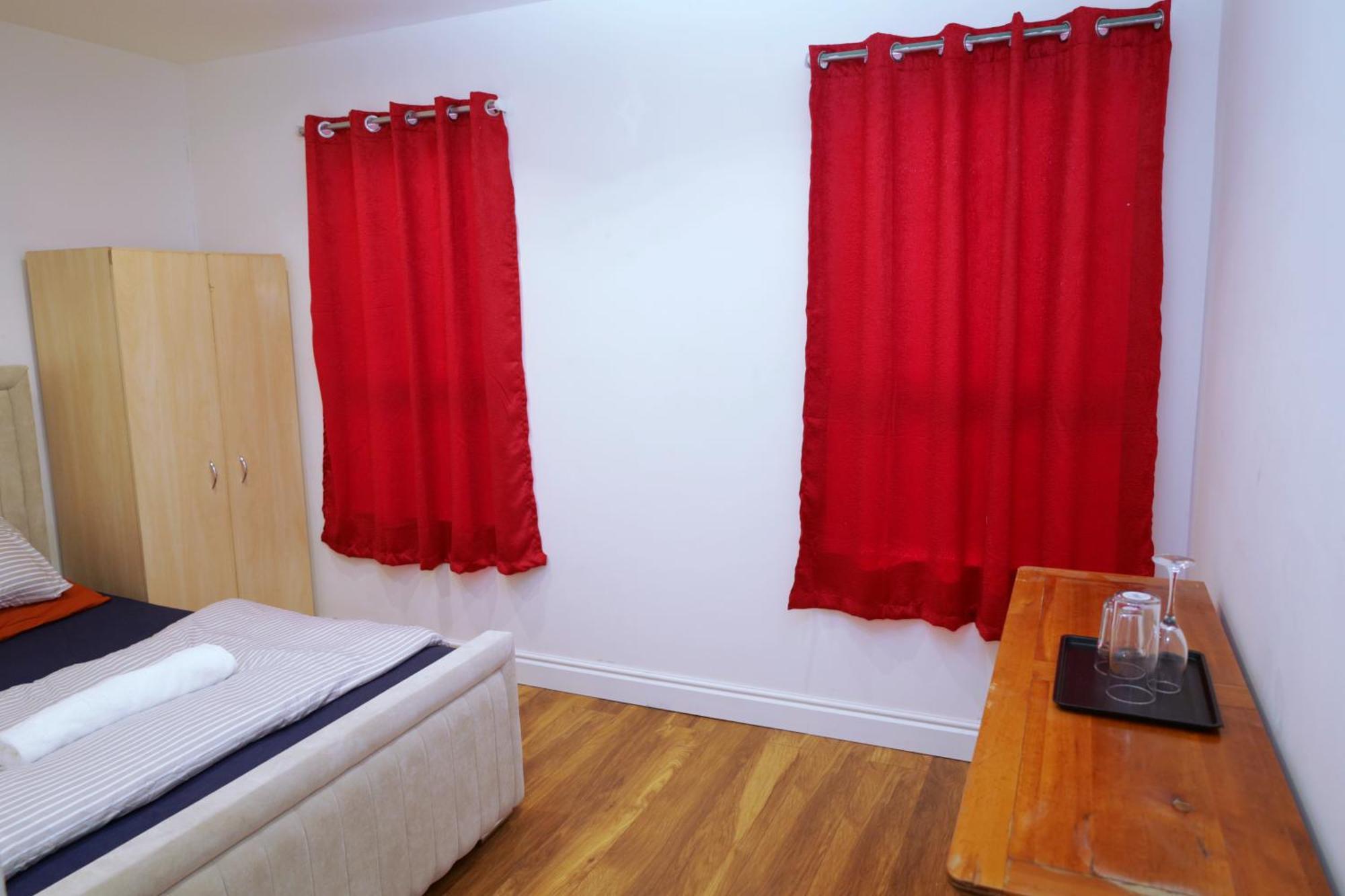 One Bedroom Spacious Step4 Ltd Apartment *