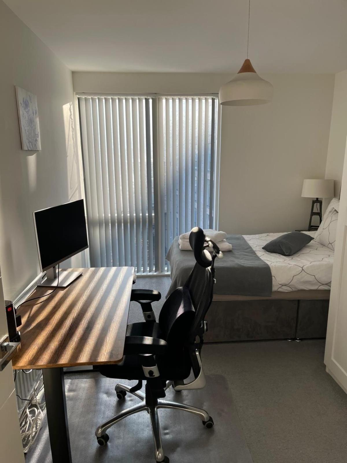 Bright And Comfy 3 Bed *