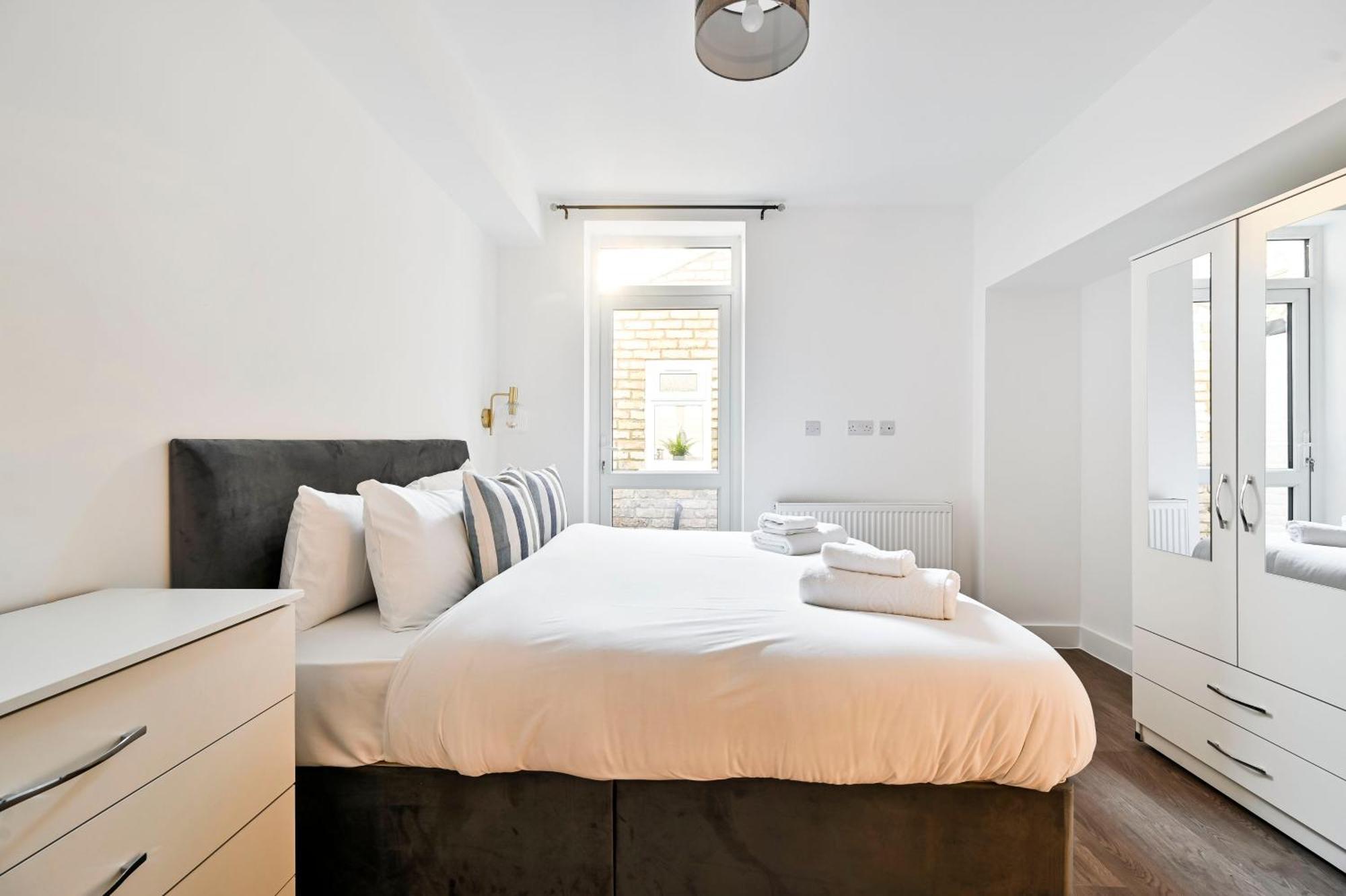 Apartamento Beautiful 2 Bed With En Suite, Near Tube And Stamford Bridge *