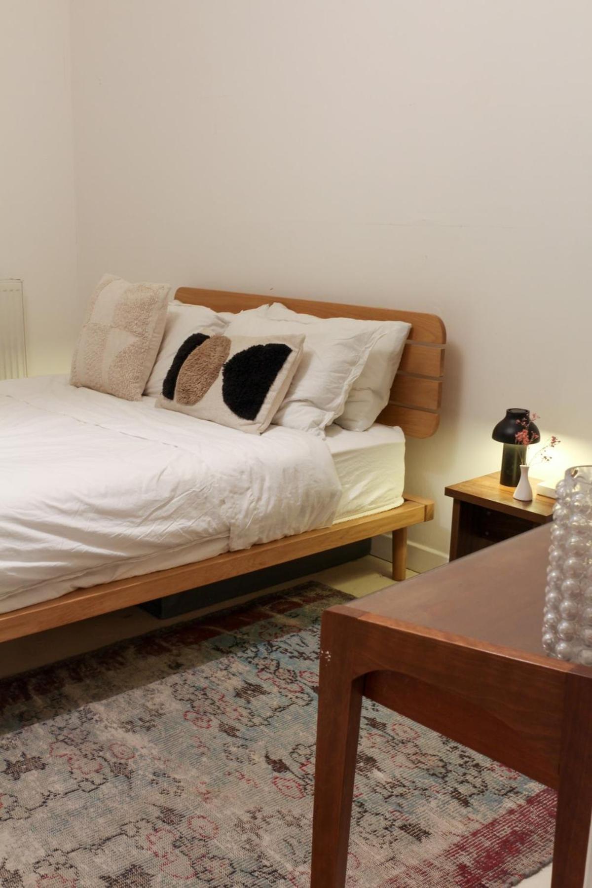 Bright & Spacious 2br Flat, Great Transport Links Apartment