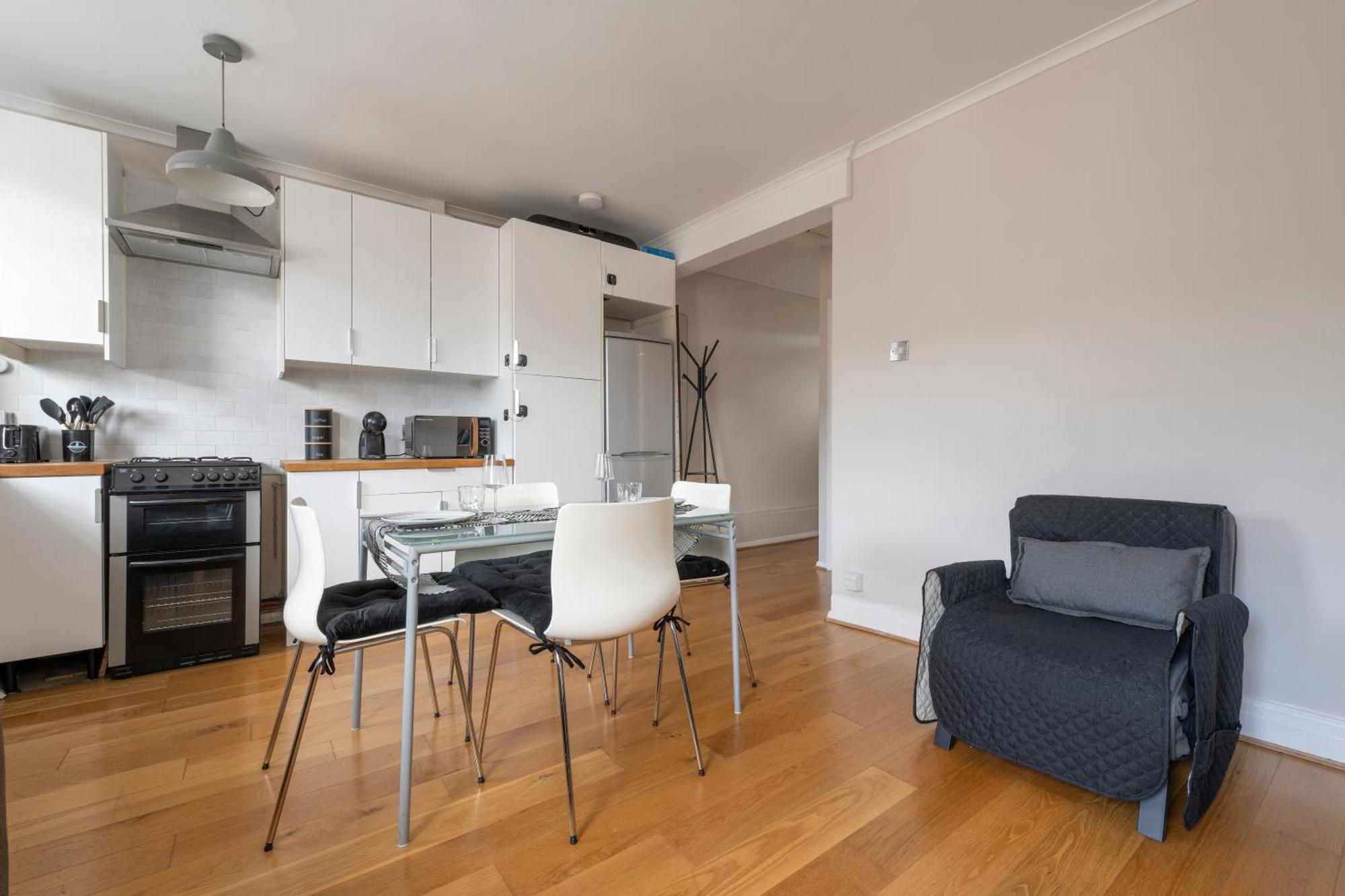 Comfy 1-bed Flat Near Kensington Leilighet *